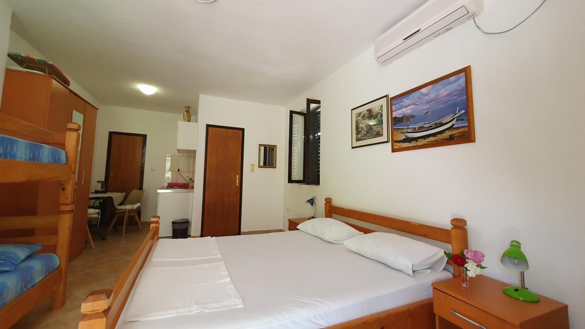 Apartments Ognjenovic Risan Εξωτερικό φωτογραφία