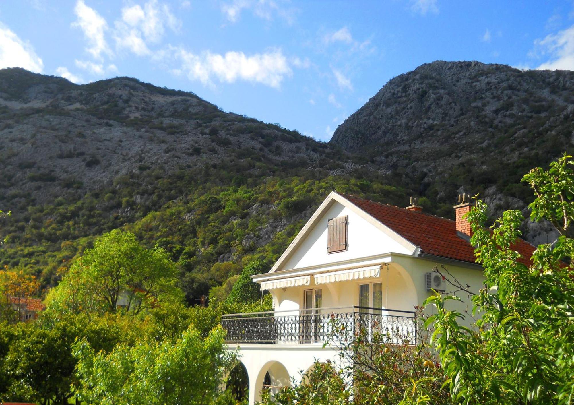 Apartments Ognjenovic Risan Εξωτερικό φωτογραφία